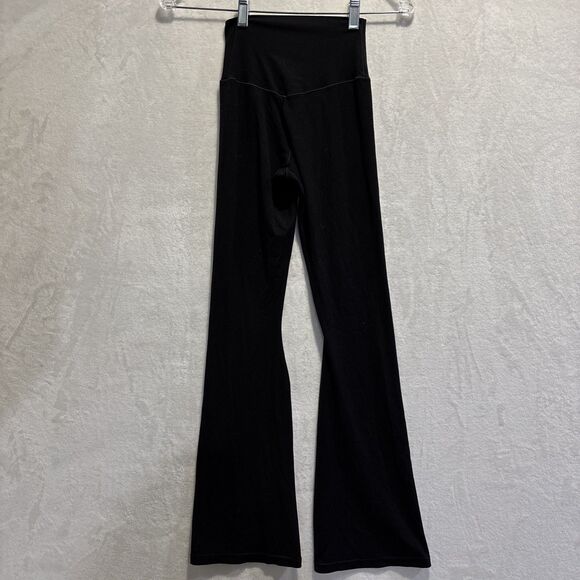 OFFLINE By Aerie Real Me XTRA High Rise Bootcut Legging Black Size XS Short - Picture 4 of 8